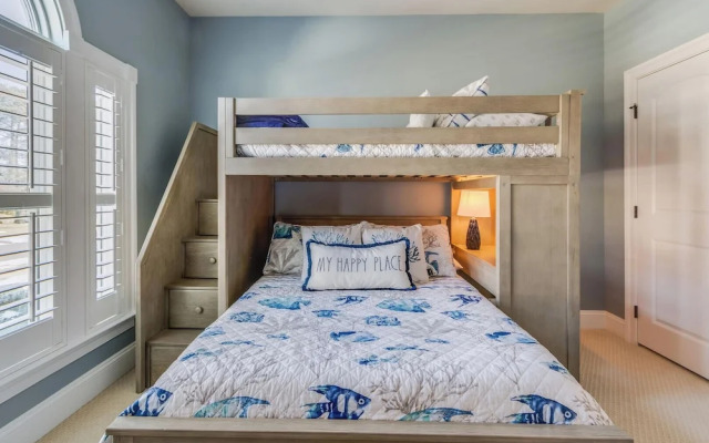 Gloucester Drive 41300