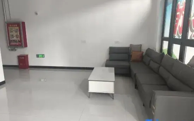 Korla Longzeyuan Hotel
