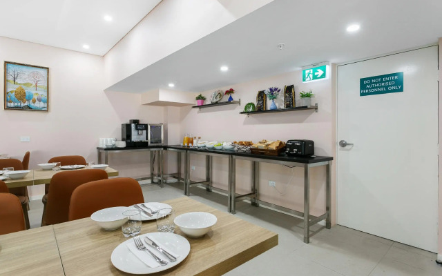 Quality Inn Sunshine Haberfield