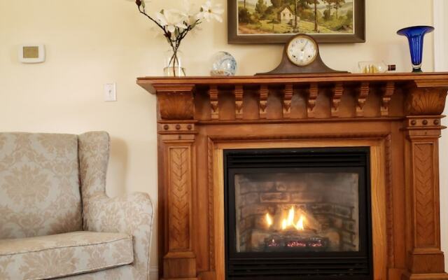 The Elmere House Bed & Breakfast