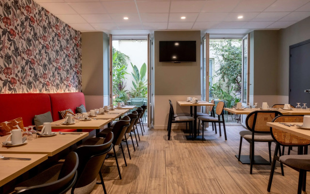 Hôtel Kyriad Paris 10 — Canal Saint Martin-République