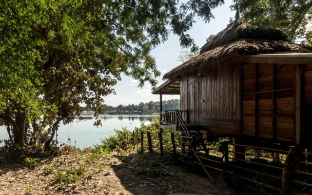 Pomelo Restaurant and Guesthouse