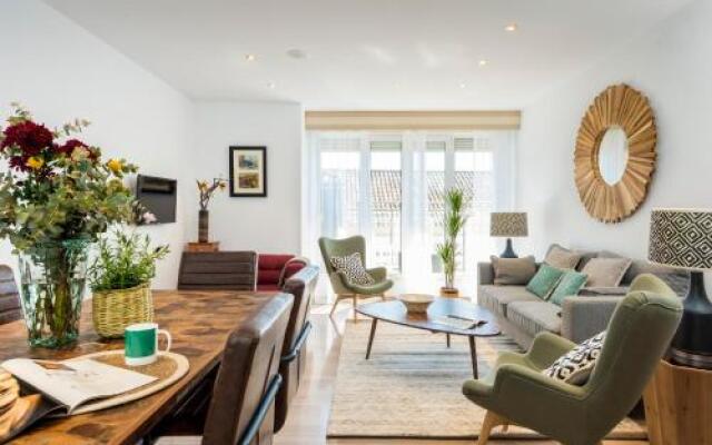 Genteel Home Isabel la Católica