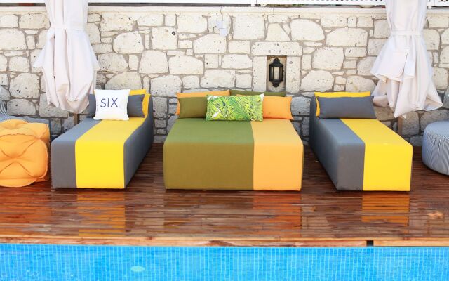 The Six Alaçatı Hotel