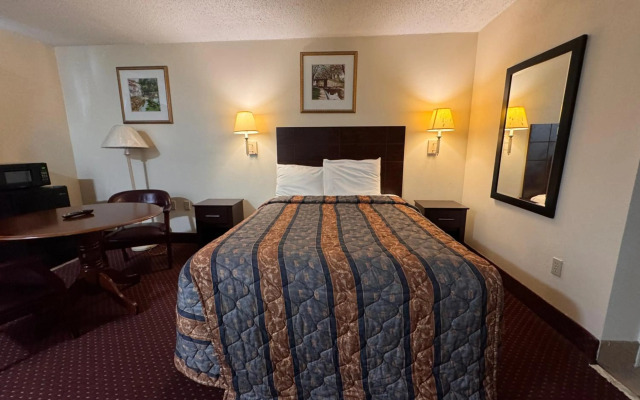 Whispering Pines by Hotel O Whitestone VA