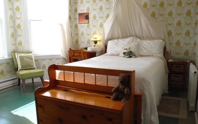 The Nelson House Bed & Breakfast