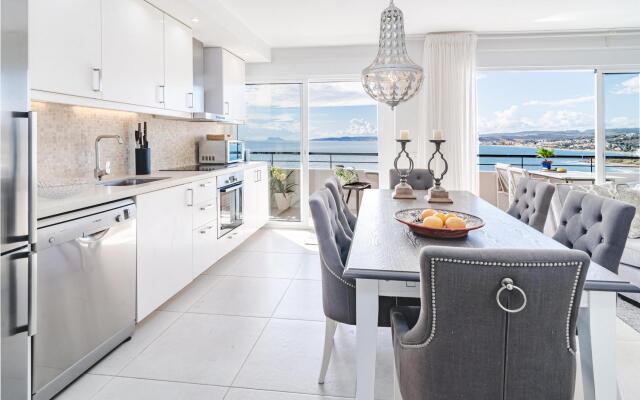 Modern Beachside Apartment in Estepona