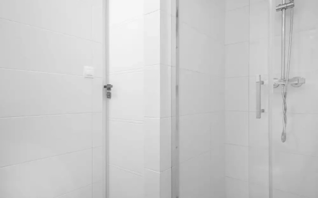 Warsaw Apartment One Bedroom by Renters