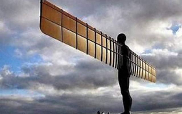 Birtley's Diamond 3 bed Apt, Sleeps 6 Guests