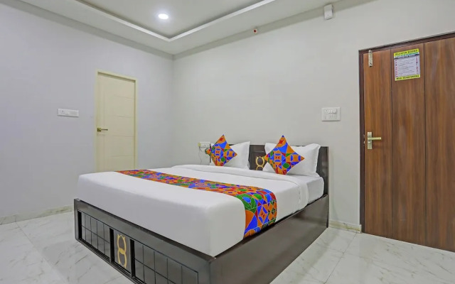 Fabhotel Bluemoon Residency