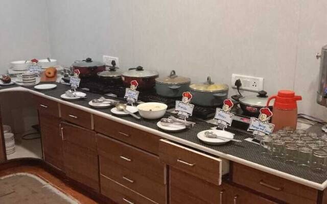 Hotel Mahadev Palace