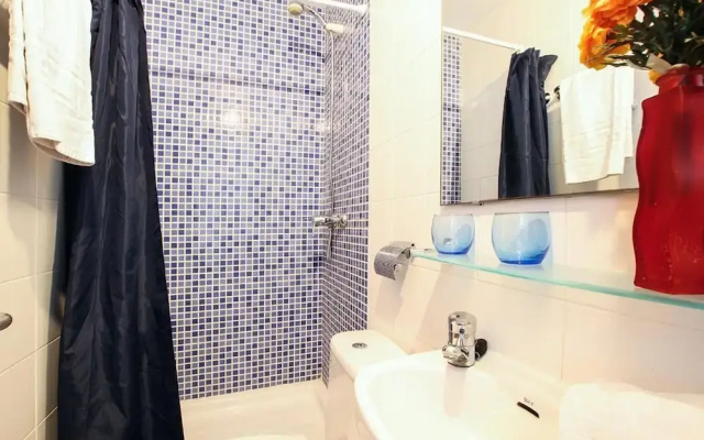 Apartment - 3 Bedrooms with WiFi and Sea views - 108769