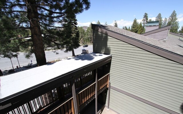 Summit #10 3 Bedroom Condo