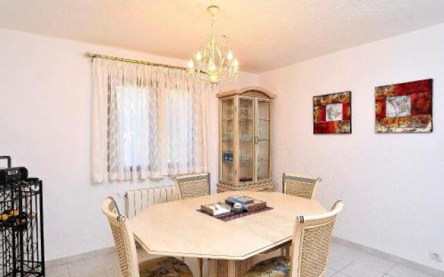 Holiday Home Grevol