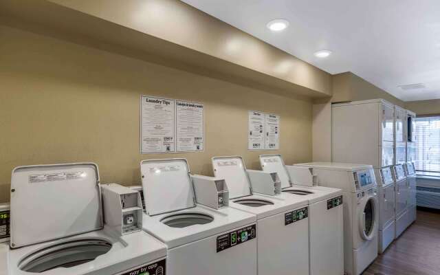 Extended Stay America Select Suites - Denver - Aurora