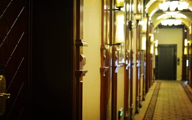 The Mansion Hotel
