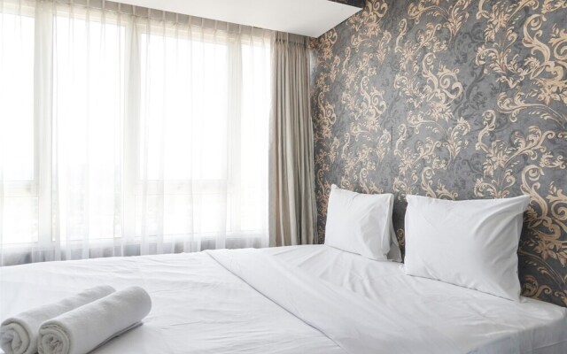 Good And Homey 2Br At Nifarro Park Apartment
