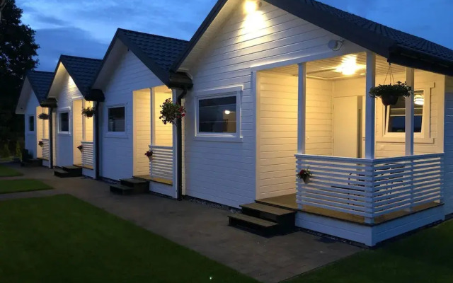 Comfortable Holiday Houses, Dabki