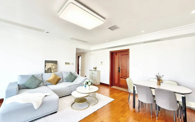Tyms Shanghai Luxurious 3Bedroom270 View