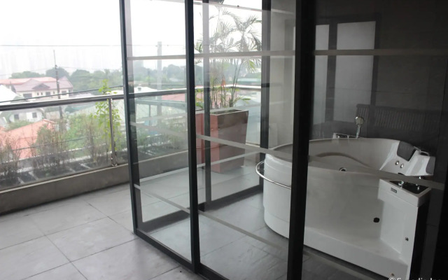 Soleste Suites