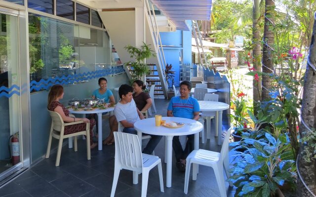 Alon Travelers Lodge