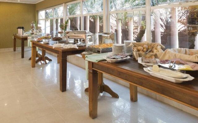 Summit Suites Hotel Taubate