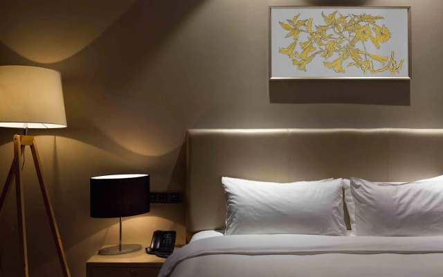 Gallery F Hotel