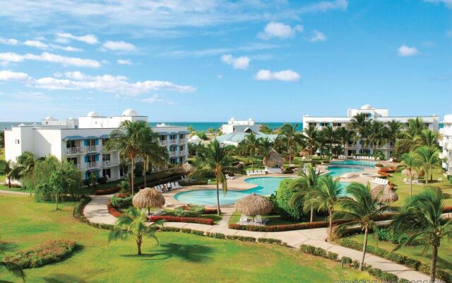 Playa Blanca Beach Resort - All Inclusive