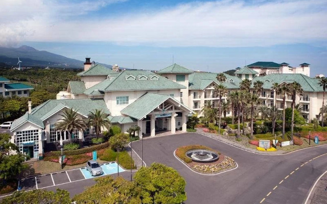Suites Hotel Jeju