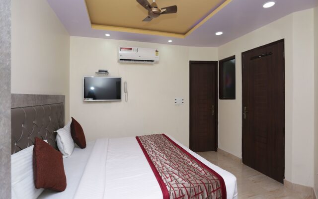 OYO 13455 Rama Krishna Hotel