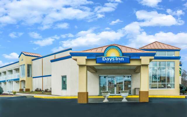 Days Inn by Wyndham Carlisle North