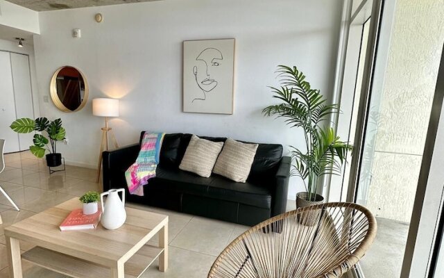 Beautiful Family Condo - Enjoy Miami