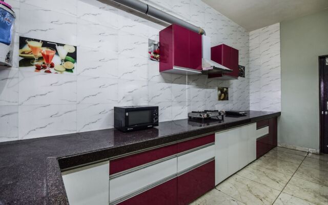 OYO 10092 Home Elegant 3BHK Villa Hiran Magri