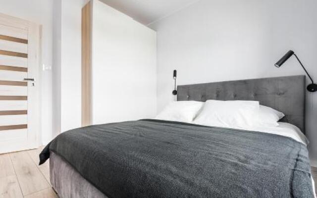 Flatbook - Carillon Apartments