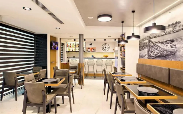Ideon Hotel