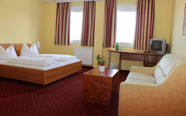 Amedia Express Sattledt, Trademark Collection by Wyndham