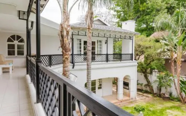 Mont d'Or Sandton Villas