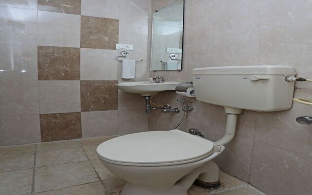 Collection O 655 Hotel Aundh Retreat