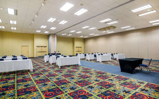 Red Lion Hotel & Conference Center Cheyenne