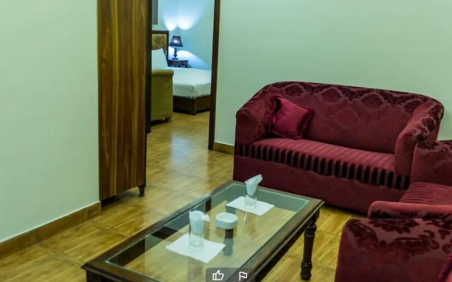 Green Palace Guest House