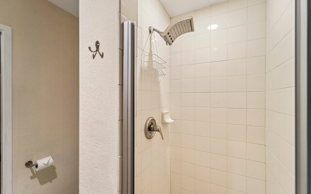 Keauhou Punahele#e-102