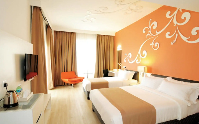 Kings Green Hotel