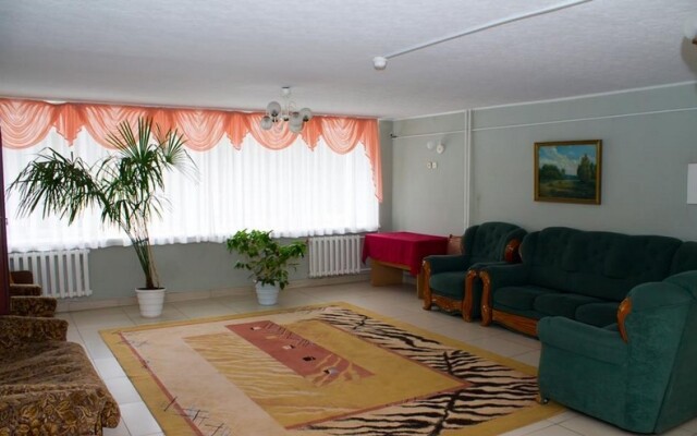 У Трех пещер