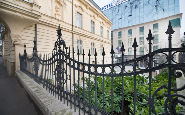 Loft Hotel Bratislava