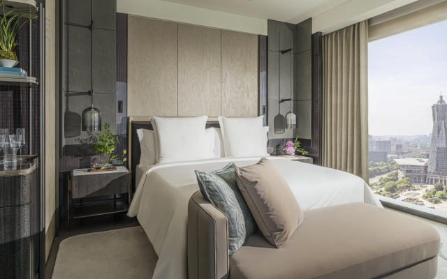 Four Seasons Hotel Hangzhou At Hangzhou Centre – Guest Rooms – Hangzhou