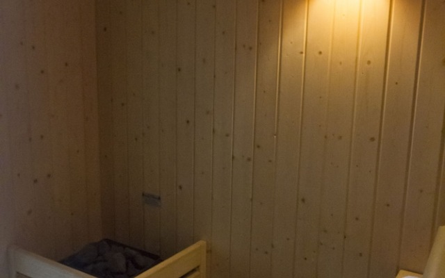 HotelTo