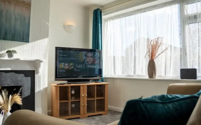 Host Stay Trinity Road