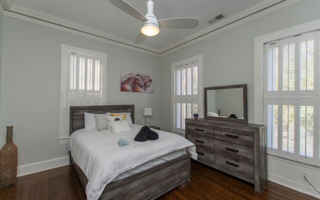 Award Winning 4 BR in Old Louisville