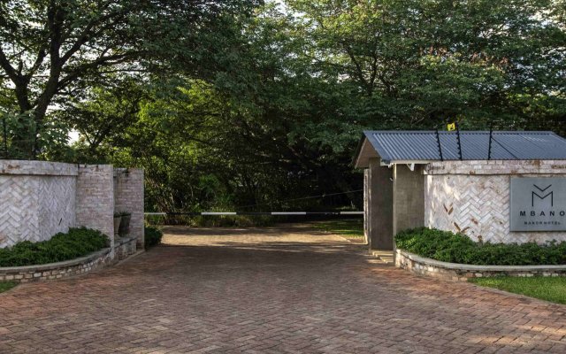 Mbano Manor Hotel Victoria Falls By Mantis