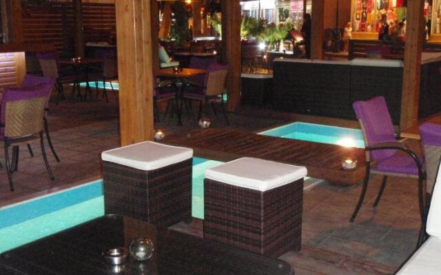 Faliro Hotel